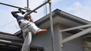 外壁塗装と雨樋は同時にリフォームすべき?メリットと費用削減のポイント