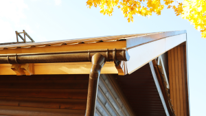 雨樋リフォームの基礎知識｜種類・費用相場・選び方のポイントを解説